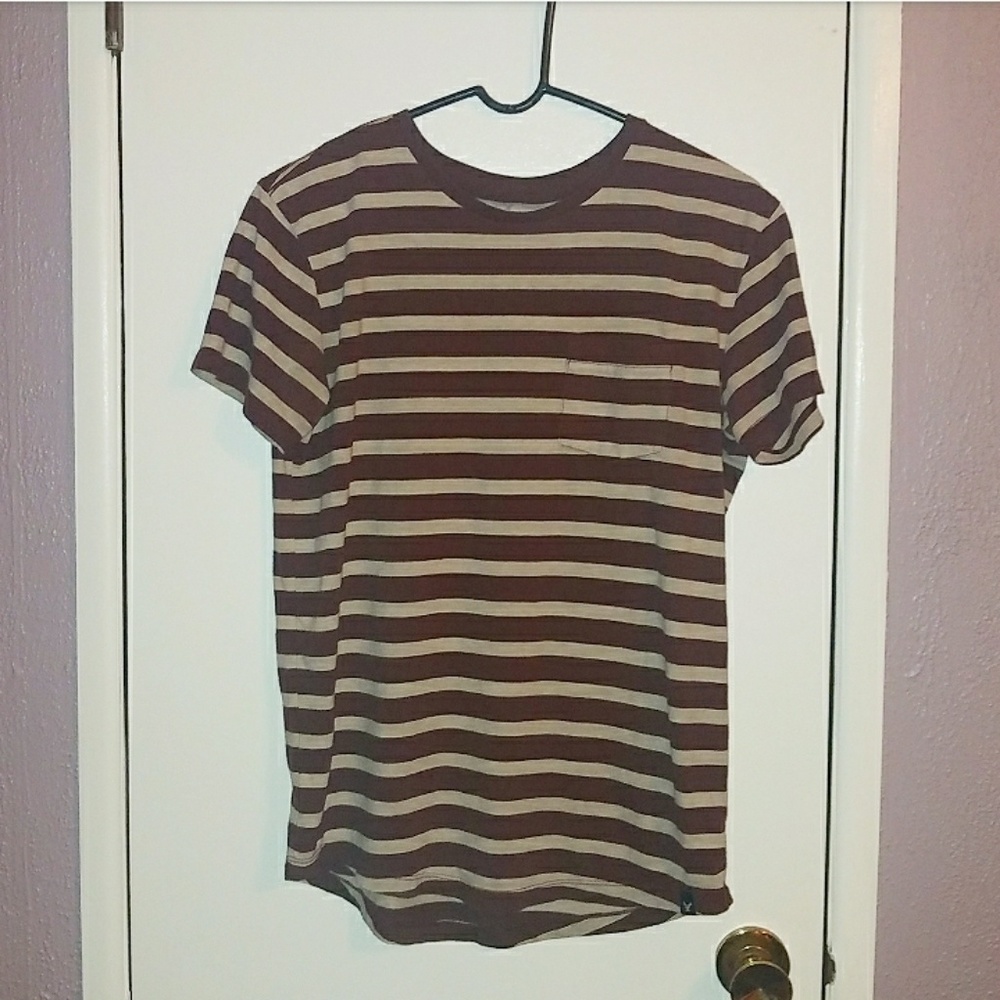 AMERICAN EAGLE Maroon Striped Short Sleeve T-Shirt
